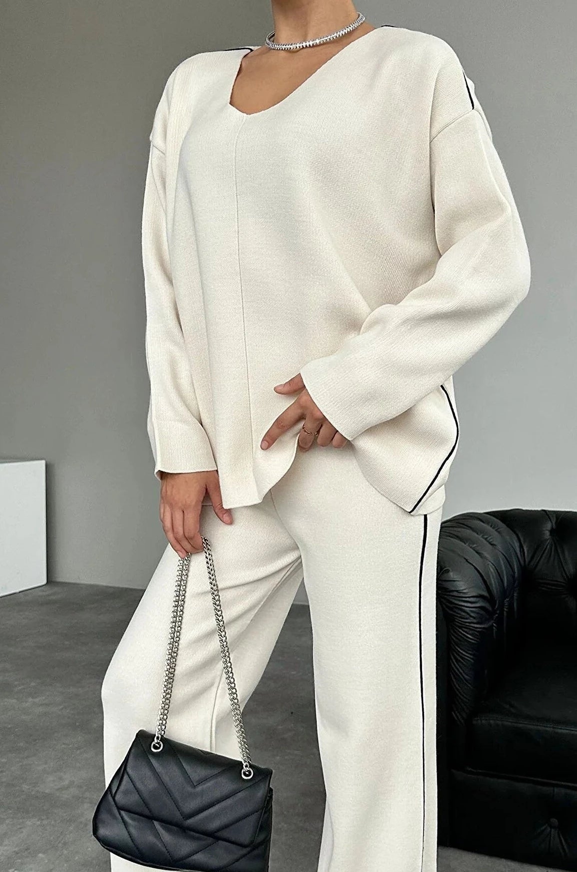 White V-Neck Side Stripe Trousers Sweater Suit