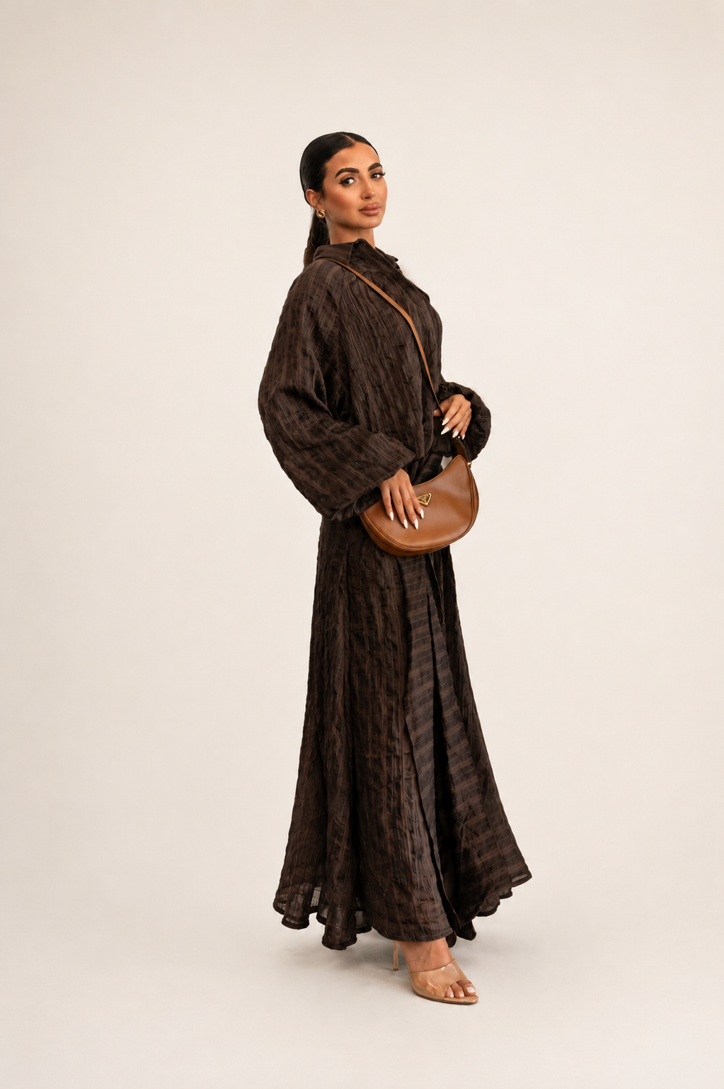 BROWN OVERSIZED BLOUSE WITH MAXI SKIRT - STRIPED