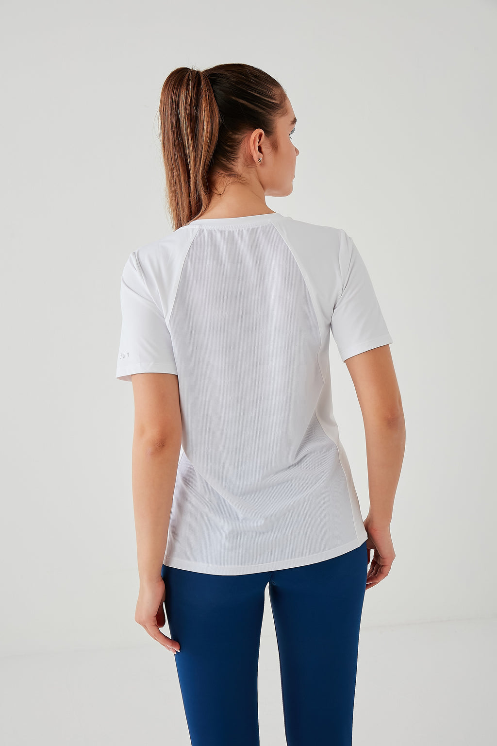 DKN White Cropped Sided T-Shirt