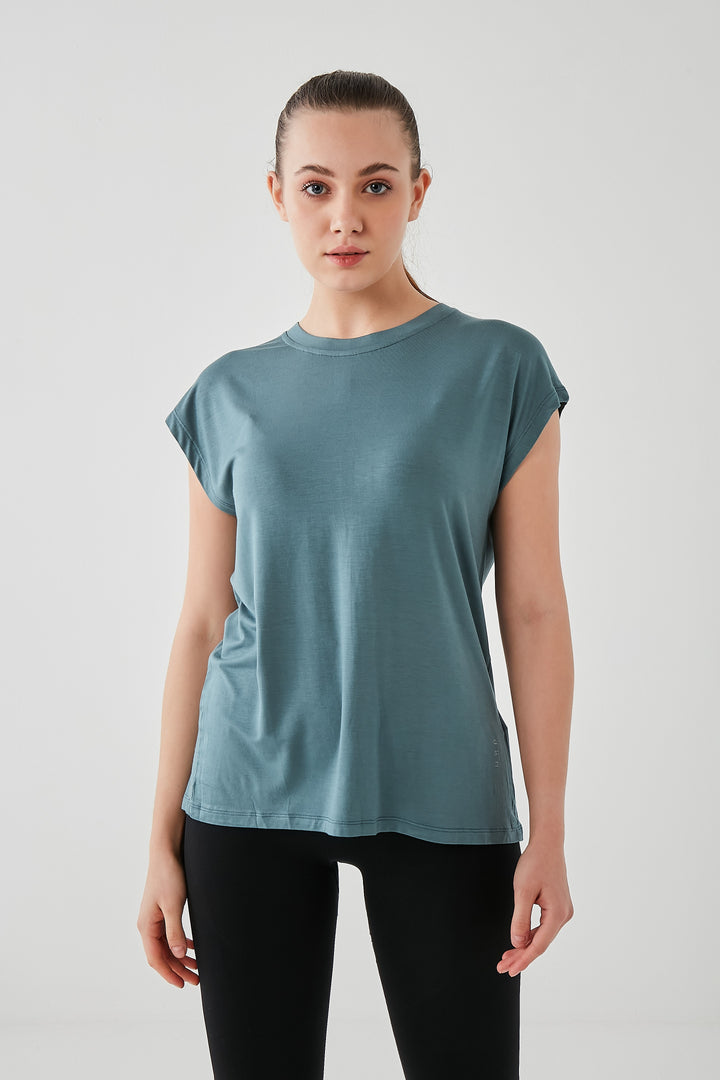 DKN Turquoise Cropped Back Top
