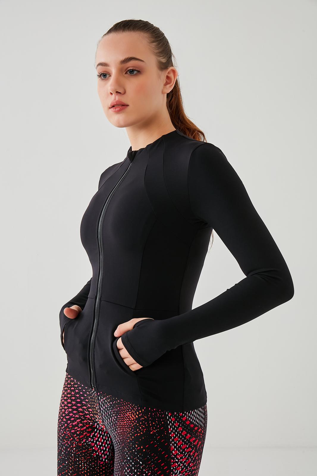 DKN Essential Jacket in Black