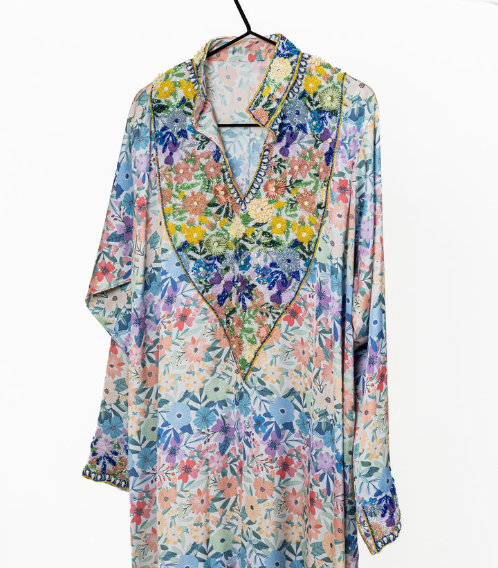 Multicolor Floral Collared Mukhwar