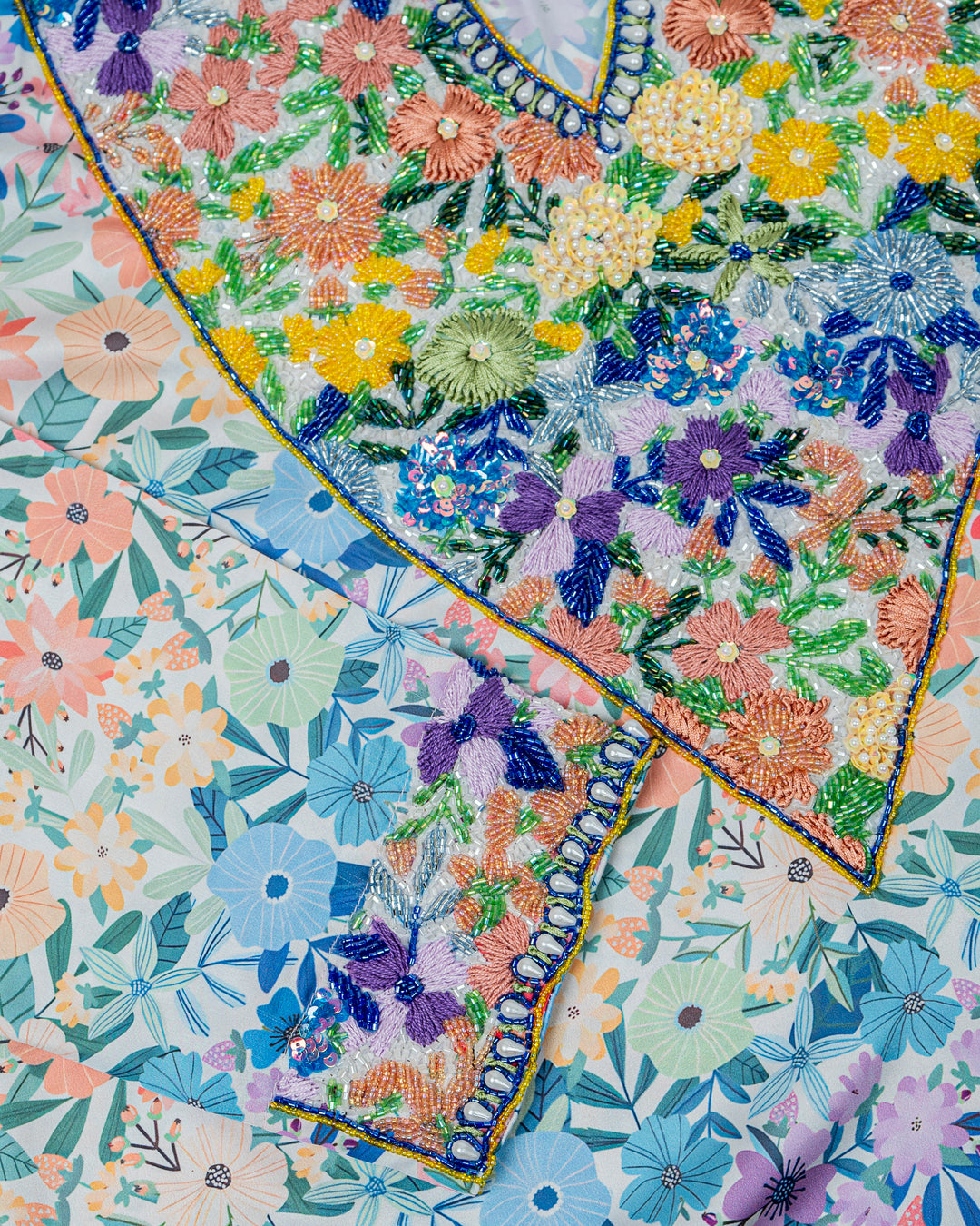 Multicolor Floral Collared Mukhwar