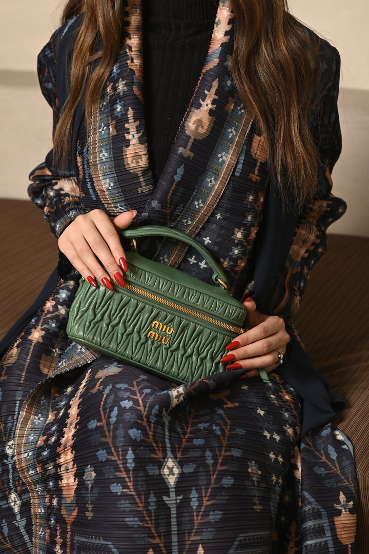 Indigo Vintage Printed Plisse Abaya