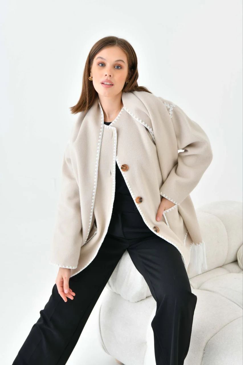 Beige Elegant Wool Coat Shawl