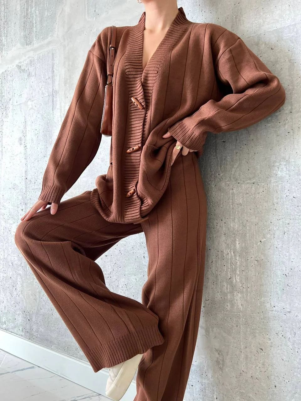 Brown Wood Button Knitted Set