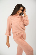 Be Cosy Off Shoulder Loungewear Set in Soft Pink