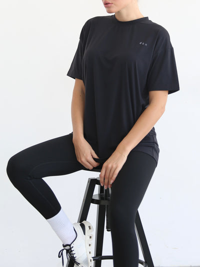 Dkn summer essential Over sized T-shirt in black