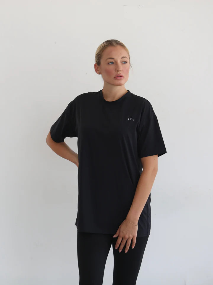 DKN Summer Essential Over Sized T-Shirt in Black