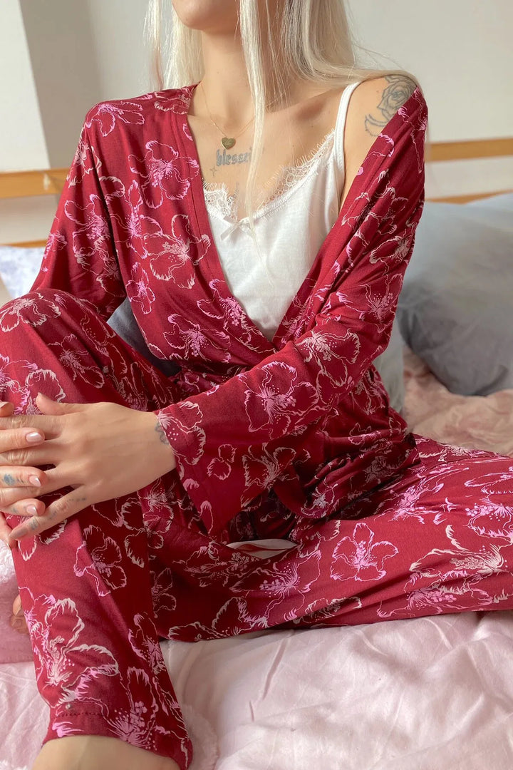 Be Cosy Red Loungewear Set with Robe