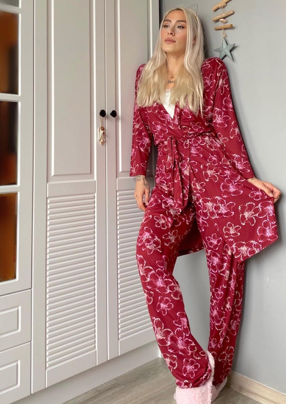 Be Cosy loungewear robe and trousers in pink