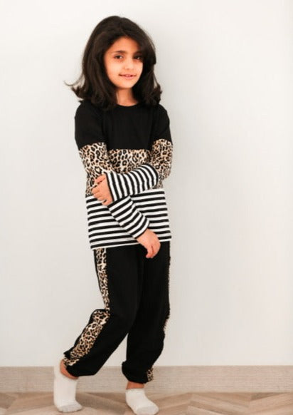 Be Cosy girls cotton black set with tiger print and stripes