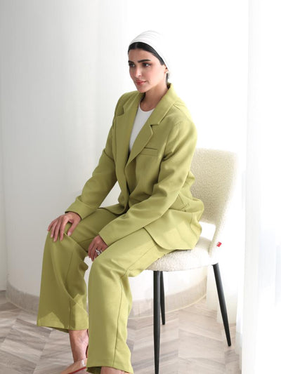 Haneen X Be Cosy Suit: Jacket and trousers in lime green